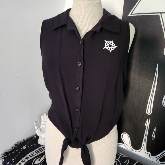 Spooky Tie-Up Button Blouse - Picture 4 of 8